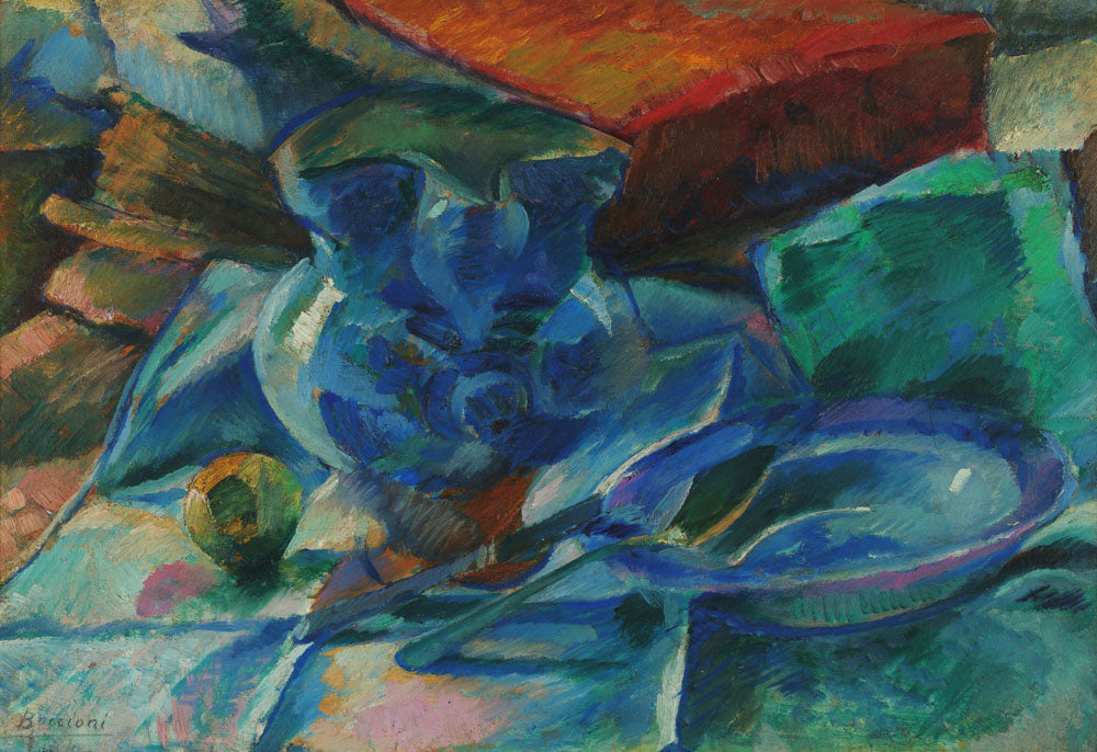 Natura morta di terraglie posate e frutta - by Umberto Boccioni